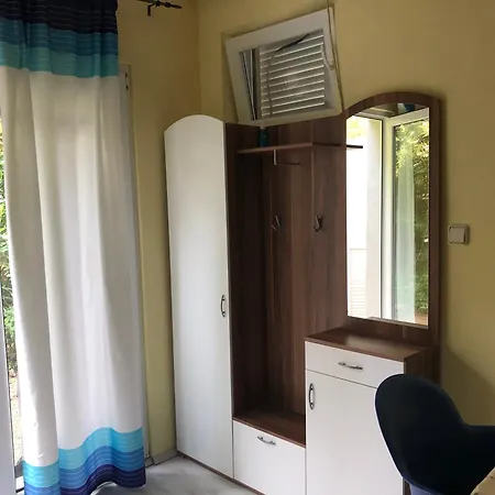 Apartament Ruzmarin *